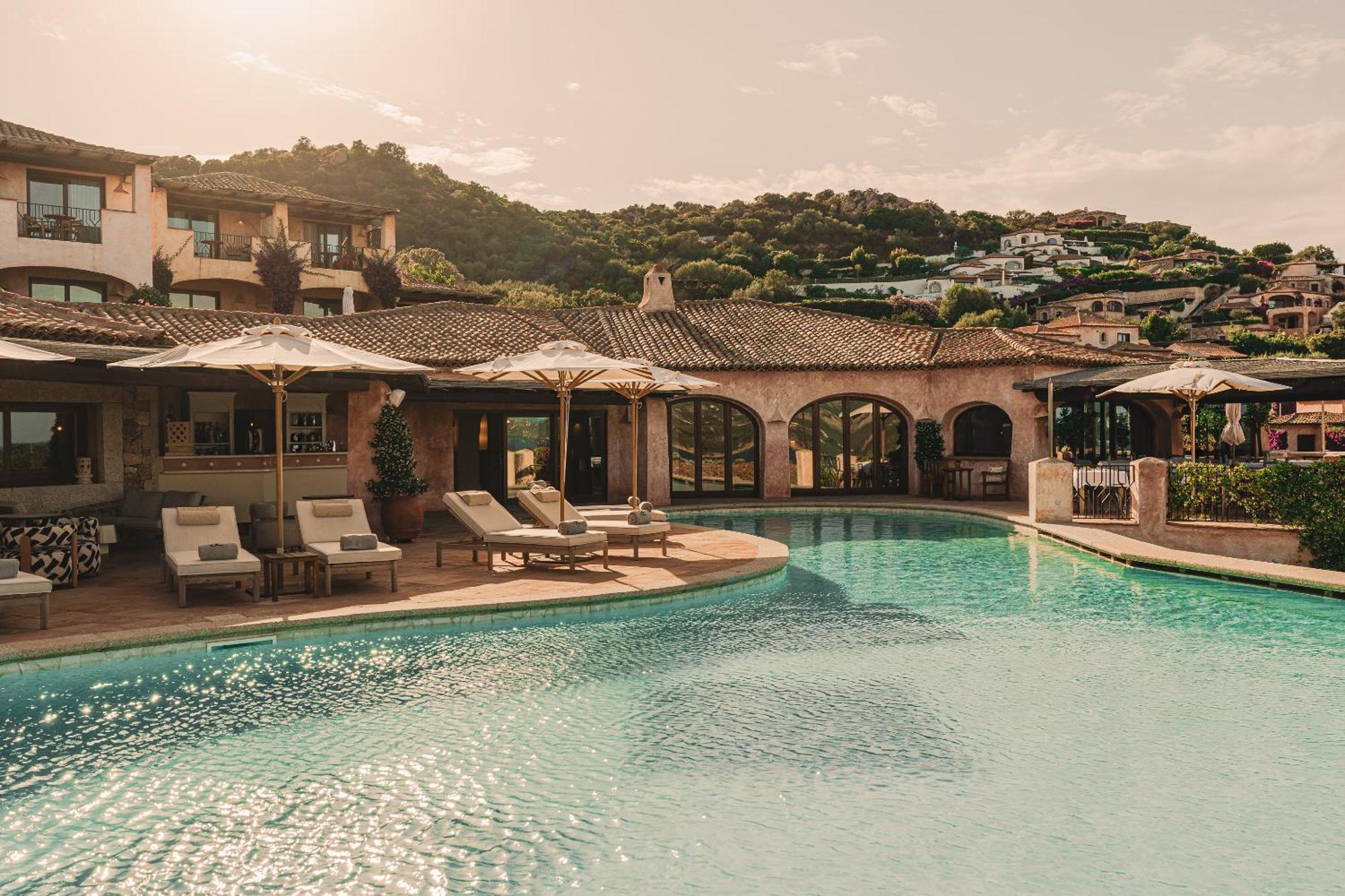 Hotel Aethos Sardinia Cannigione Exterior foto